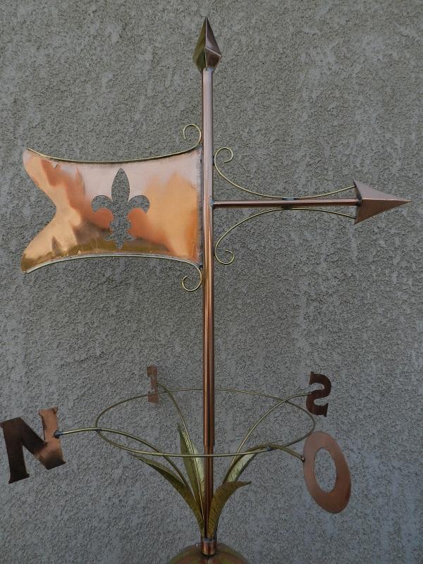 girouette Drapeau fleur de lys.